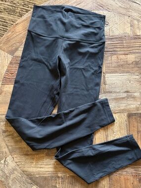 Lululemon ribbed aligns, black, 6